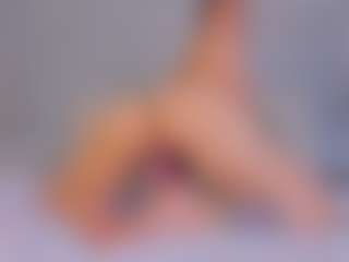helen-moorex's Live Sex Cam Show
