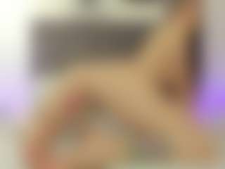 helen-moorex's Live Sex Cam Show