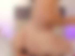 helen-moorex's Live Sex Cam Show