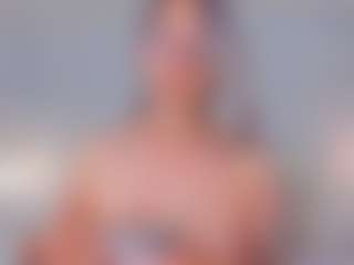 Live cam show with helen-moorex - Latina Mature on Camversity | colombia