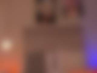 Live cam show with helen-moorex - Hairy Pussy on SxyPornLive