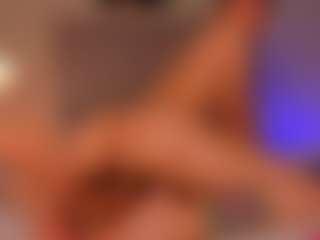 helen-moorex's Live Sex Cam Show