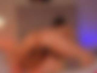 helen-moorex's Live Sex Cam Show