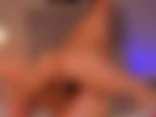 helen-moorex's Live Sex Cam Show