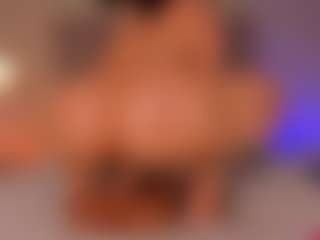 Live cam show with helen-moorex - Red Hair Squirt on Camsoda
