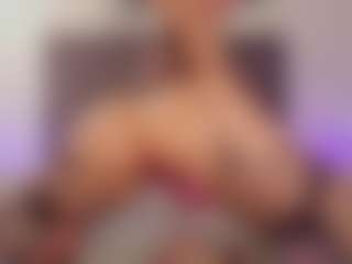 helen-moorex's Live Sex Cam Show