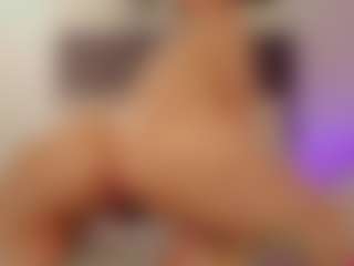 helen-moorex's Live Sex Cam Show