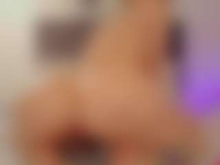 helen-moorex's Live Sex Cam Show
