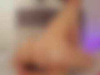 Live cam show with helen-moorex - Young Adult on Camsoda