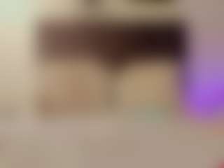 Live cam show with helen-moorex - Athletic Young Adult on sexylive.show