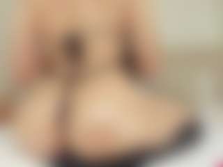 helen-moorex's Live Sex Cam Show