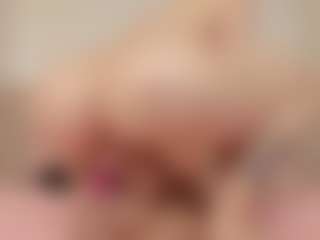 helen-moorex's Live Sex Cam Show