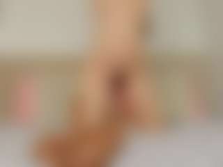 helen-moorex's Live Sex Cam Show
