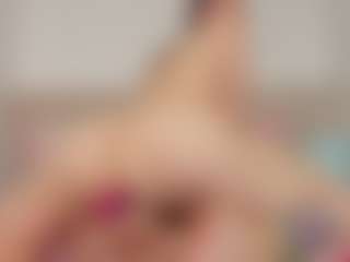 Live cam show with helen-moorex - Young Adult on Dolls Live