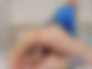 helen-moorex's Live Sex Cam Show