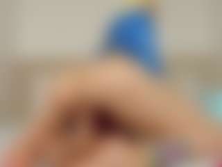 Live cam show with helen-moorex - Red Hair Shaved Pussy on nudelive.tv