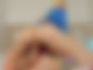 helen-moorex's Live Sex Cam Show