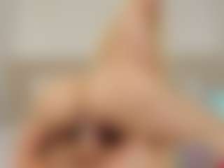 helen-moorex's Live Sex Cam Show