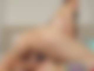 Live cam show with helen-moorex - Big Ass on friskycurves.com