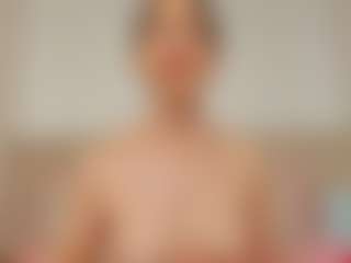 helen-moorex's Live Sex Cam Show