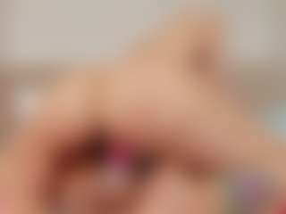 helen-moorex's Live Sex Cam Show