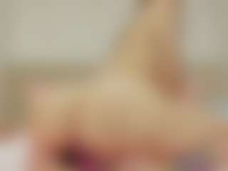 helen-moorex's Live Sex Cam Show