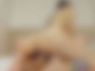 helen-moorex MILF webcam performer live streaming