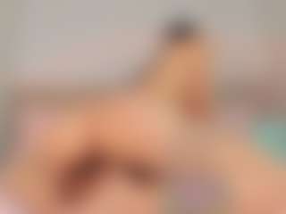 helen-moorex's Live Sex Cam Show