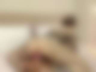 Live cam show with helen-moorex - Bedroom on Streamer API