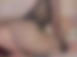 Live cam show with helen-moorex - Red Hair Shaved Pussy on Uber Horny