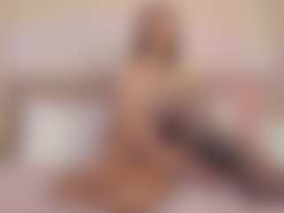 helen-moorex's Live Sex Cam Show