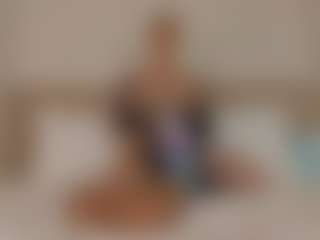 helen-moorex's Live Sex Cam Show