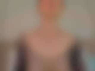 helen-moorex's Live Sex Cam Show