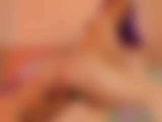 helen-moorex's Live Sex Cam Show