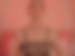 Live cam show with helen-moorex - Hairy Pussy MILF on Mixed Magazine Live