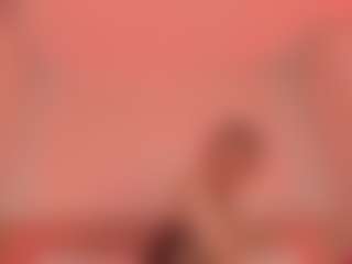 Live cam show with helen-moorex - Shaved Pussy Mature on mypornchat.com