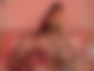 Live cam show with helen-moorex - Bedroom Red Hair on milfzrlive.com