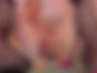 helen-moorex's Live Sex Cam Show
