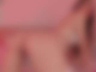 Live cam show with helen-moorex - Bedroom on Camsoda