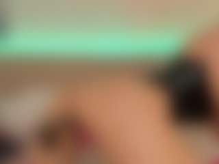 helen-moorex's Live Sex Cam Show
