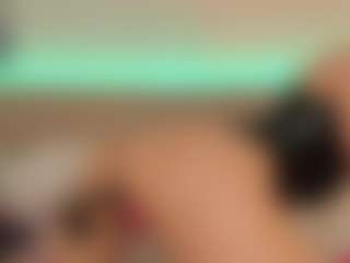 helen-moorex's Live Sex Cam Show