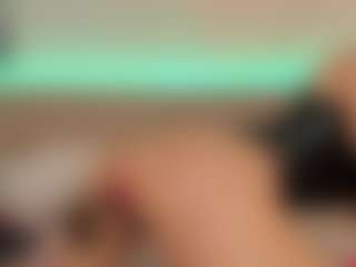 helen-moorex's Live Sex Cam Show