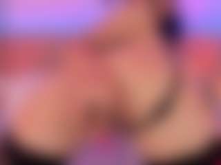 helen-moorex's Live Sex Cam Show