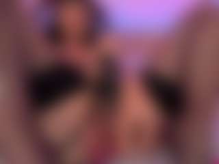 helen-moorex's Live Sex Cam Show
