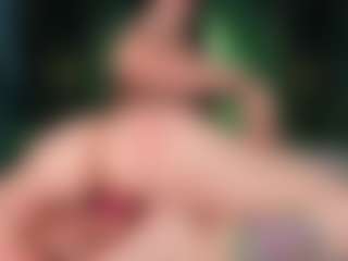 helen-moorex's Live Sex Cam Show