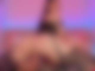 helen-moorex's Live Sex Cam Show