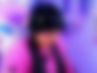 Live cam show with MARCELINE - Petite on AdultVida.com