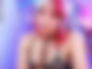 Live cam show with MARCELINE - Gamer on TeamSkeetLive