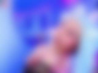 Live cam show with MARCELINE - Skinny on CamClone