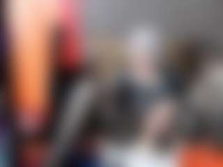 NataliNylon's Live Sex Cam Show